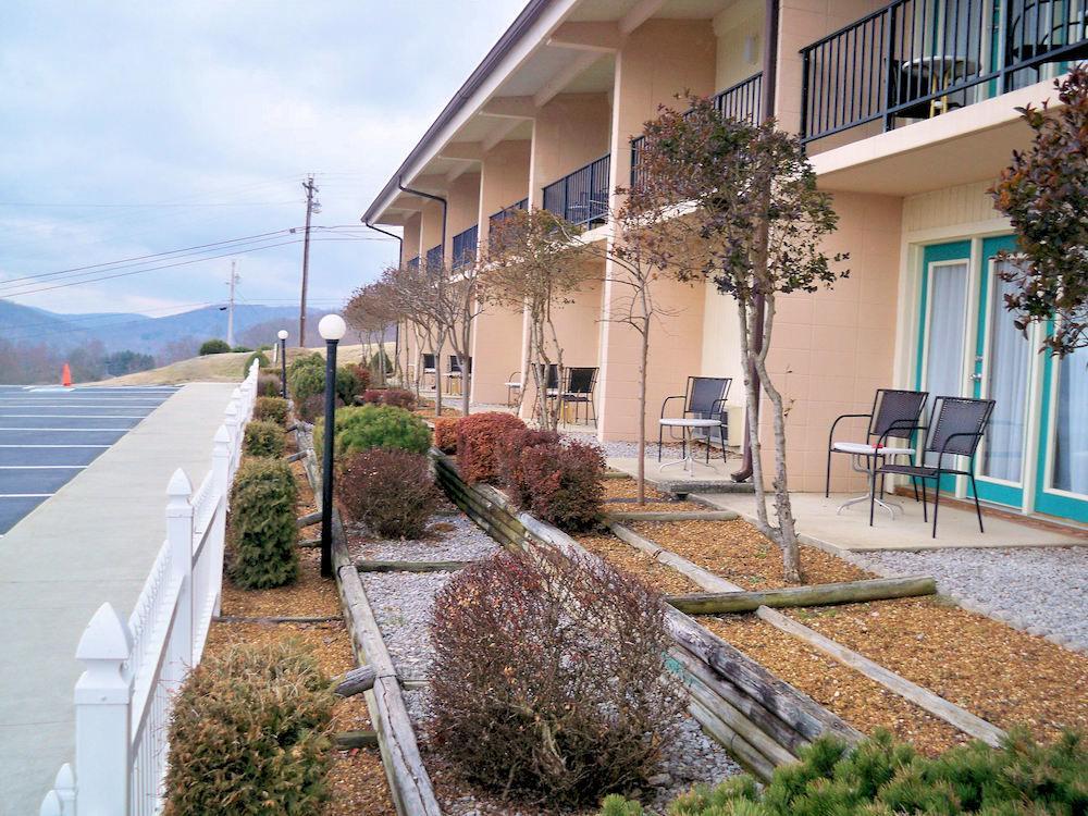 Baymont By Wyndham Cookeville Exterior foto
